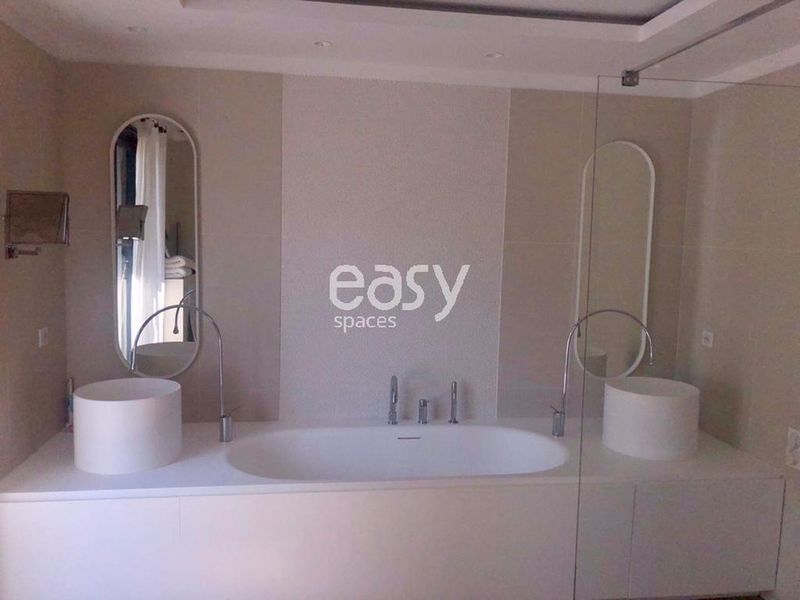 rental locations suitable for professional photo production activities in the southern region